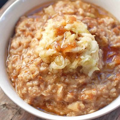 A picture of <span class="fn">Brown Sugar Apple Bran Oatmeal