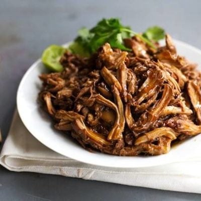 Honey Glazed Crockpot Chicken Adobo - simple pantry ingredients, hardly any hands-on time, 200 calories. | https://trim-fatburn.today